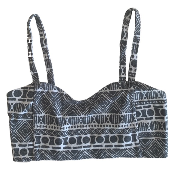 Brandy Melville Grey Aztec Chiyo Crop Top/Bralette - Picture 2 of 7